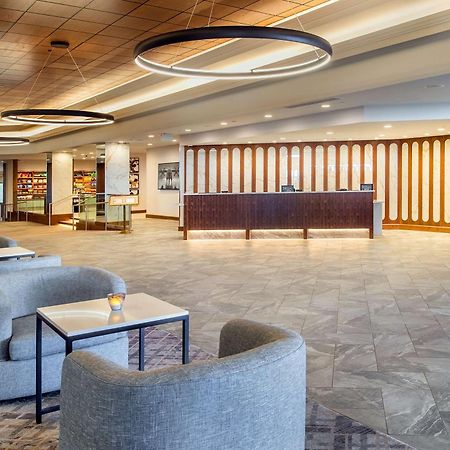 Hilton St. Louis Airport Hotell Woodson Terrace Eksteriør bilde
