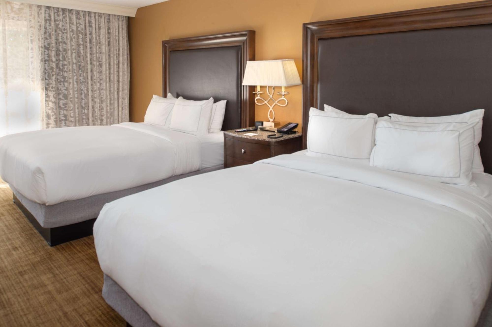 Hilton St. Louis Airport Hotell Woodson Terrace Eksteriør bilde